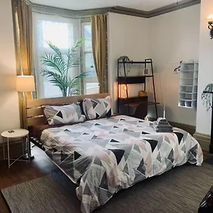 Apartment 250 Charming Studio A3, Downtown Halifax