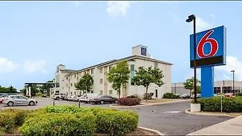 Motel 6-Brampton, On - Toronto Canada
